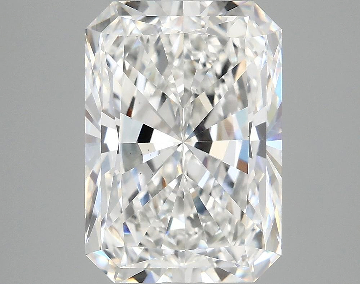 4.04 Carat Radiant Shaped Ideal Cut VS1 IGI Certified Lab Grown Diamond