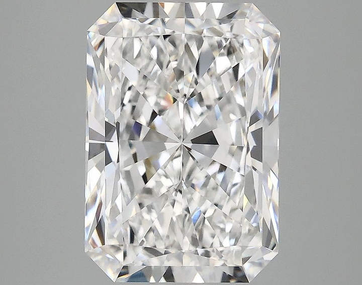 4.04 Carat Radiant Shaped Ideal Cut VVS2 IGI Certified Lab Grown Diamond