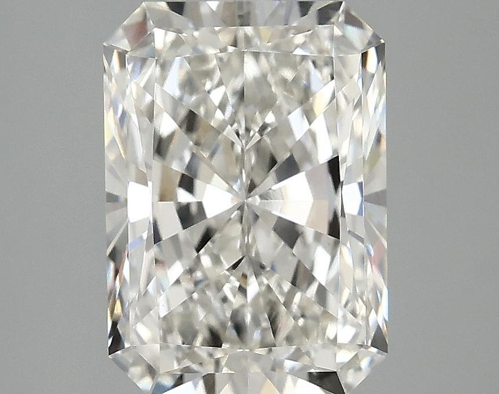 3.07 Carat Radiant Shaped Ideal Cut VVS2 IGI Certified Lab Grown Diamond