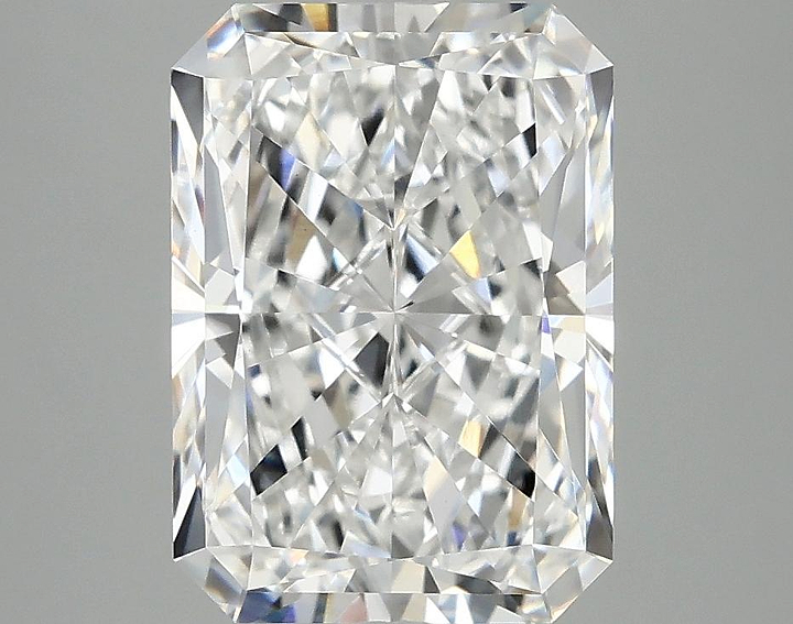 3.96 Carat Radiant Shaped Ideal Cut VS1 IGI Certified Lab Grown Diamond