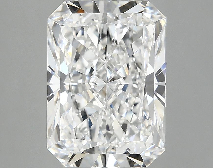 3.06 Carat Radiant Shaped Ideal Cut VVS2 IGI Certified Lab Grown Diamond