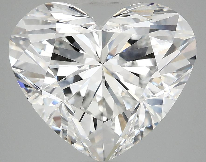 5.08 Carat Heart Shaped Ideal Cut VVS2 IGI Certified Lab Grown Diamond