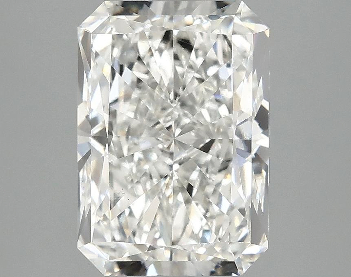 3.0 Carat Radiant Shaped Ideal Cut VS1 IGI Certified Lab Grown Diamond