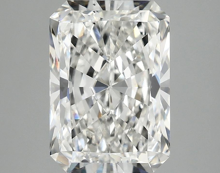 3.42 Carat Radiant Shaped Ideal Cut VS2 IGI Certified Lab Grown Diamond