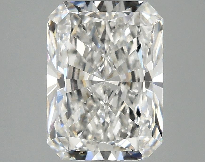 3.03 Carat Radiant Shaped Excellent Cut VS1 IGI Certified Lab Grown Diamond