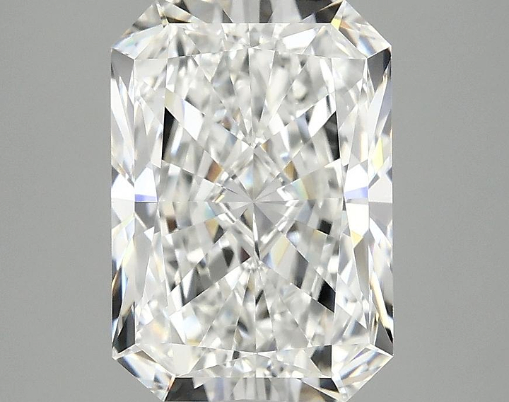 3.03 Carat Radiant Shaped Ideal Cut VVS2 IGI Certified Lab Grown Diamond