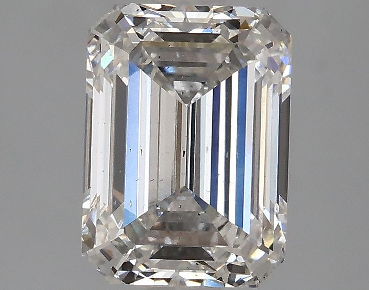 2.5 Carat Emerald Shaped Excellent Cut SI1 IGI Certified Lab Grown Diamond