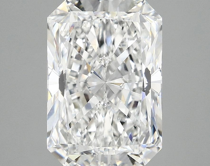 3.1 Carat Radiant Shaped Ideal Cut VS1 IGI Certified Lab Grown Diamond