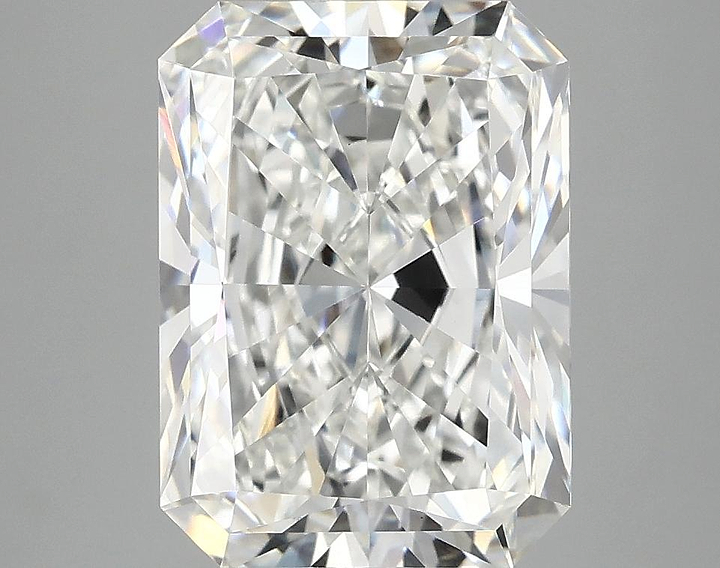 4.18 Carat Radiant Shaped Excellent Cut VVS2 IGI Certified Lab Grown Diamond