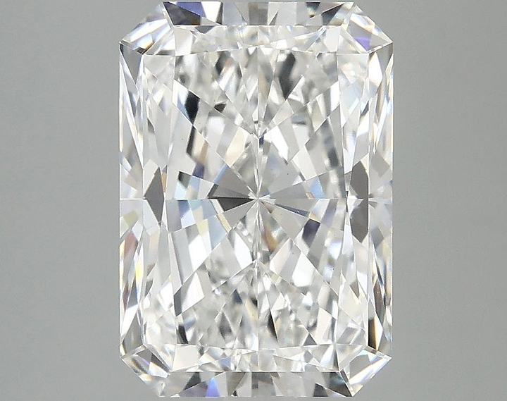 3.59 Carat Radiant Shaped Ideal Cut VS1 IGI Certified Lab Grown Diamond