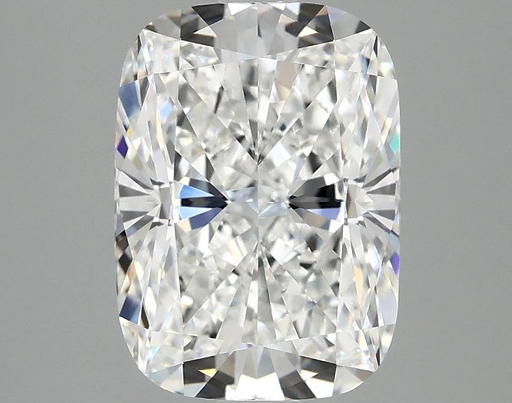 3.08 Carat Cushion Shaped Excellent Cut VVS2 IGI Certified Lab Grown Diamond