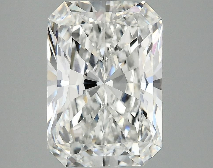 3.99 Carat Radiant Shaped Ideal Cut VVS2 IGI Certified Lab Grown Diamond