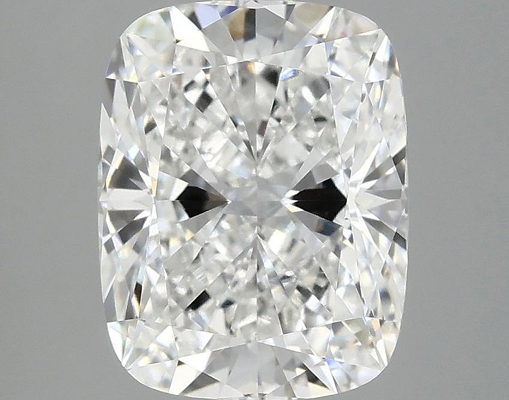 3.08 Carat Cushion Shaped Excellent Cut VVS2 IGI Certified Lab Grown Diamond