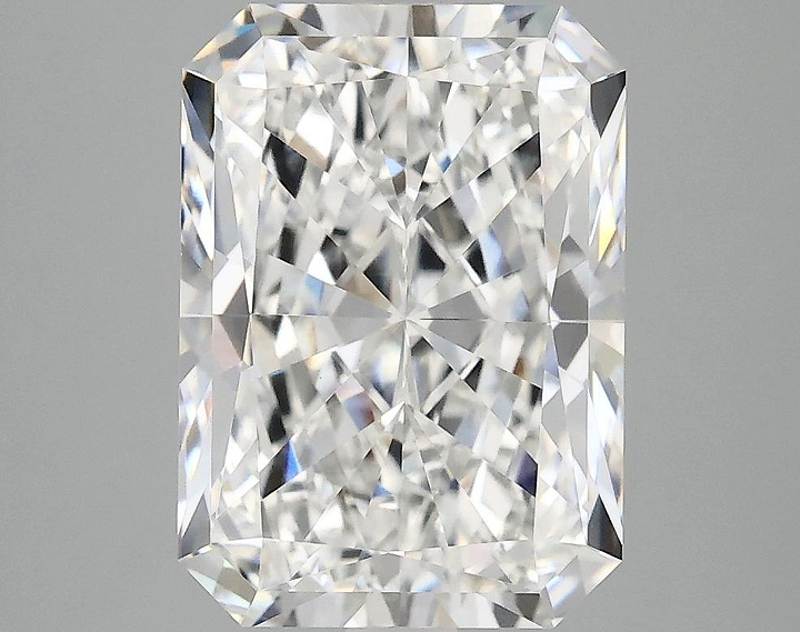 4.05 Carat Radiant Shaped Ideal Cut VVS2 IGI Certified Lab Grown Diamond