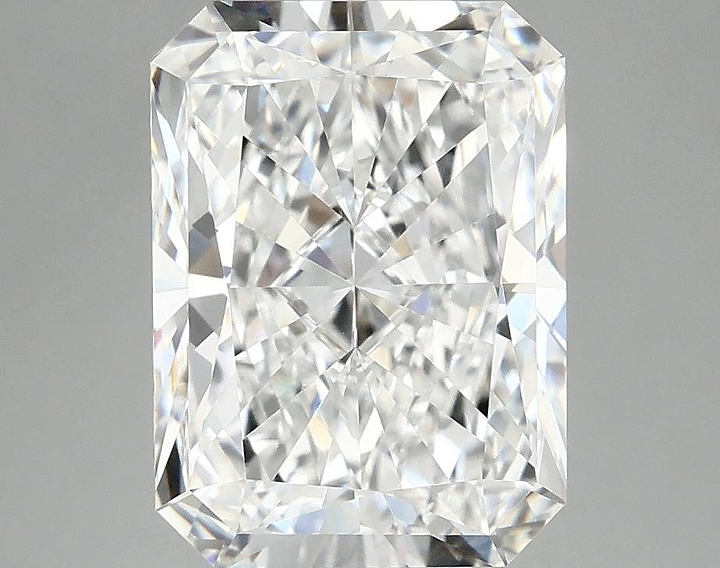 4.0 Carat Radiant Shaped Excellent Cut VVS2 IGI Certified Lab Grown Diamond