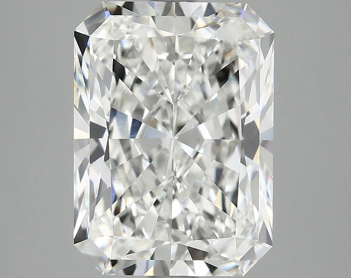 4.08 Carat Radiant Shaped Excellent Cut VS1 IGI Certified Lab Grown Diamond