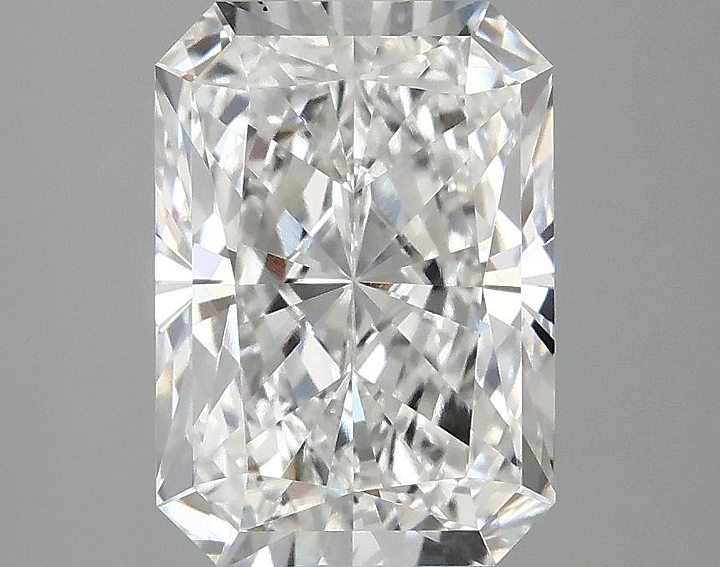 2.99 Carat Radiant Shaped Ideal Cut VS1 IGI Certified Lab Grown Diamond