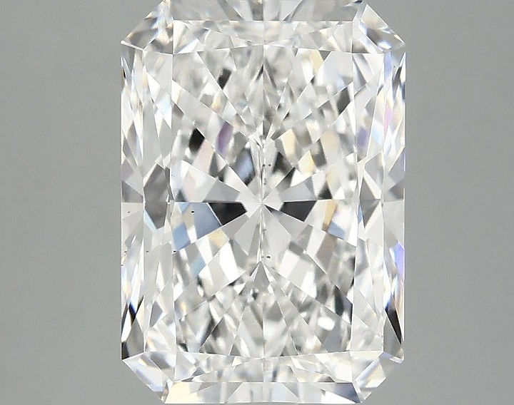 4.03 Carat Radiant Shaped Ideal Cut VS2 IGI Certified Lab Grown Diamond