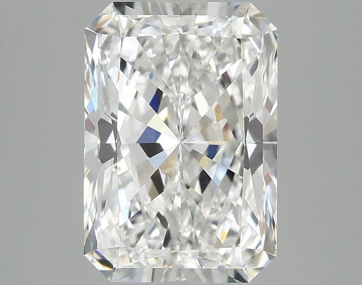 3.01 Carat Radiant Shaped Ideal Cut VS2 IGI Certified Lab Grown Diamond