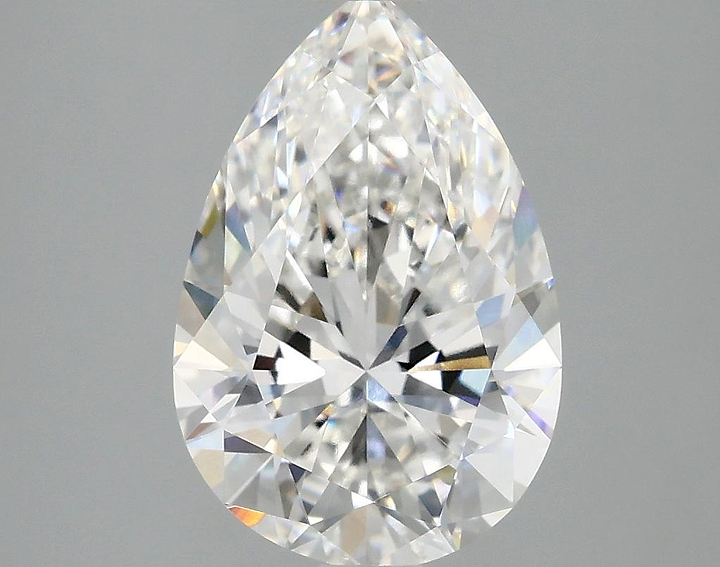 3.04 Carat Pear Shaped Excellent Cut VVS2 IGI Certified Lab Grown Diamond