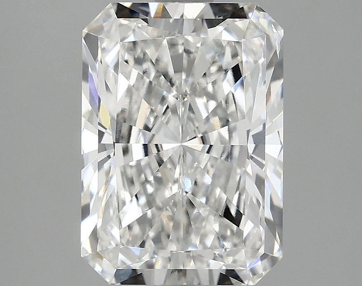 3.0 Carat Radiant Shaped Ideal Cut VS2 IGI Certified Lab Grown Diamond