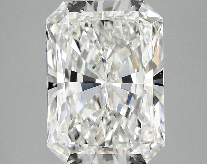 3.08 Carat Radiant Shaped Excellent Cut VS1 IGI Certified Lab Grown Diamond