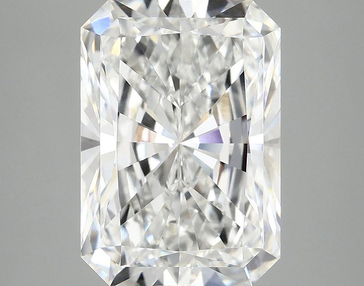 4.98 Carat Radiant Shaped Ideal Cut VVS2 IGI Certified Lab Grown Diamond