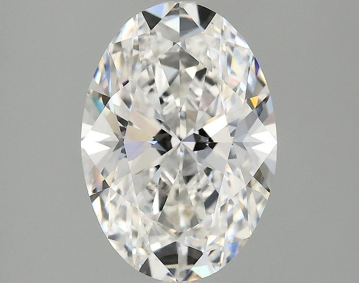 2.1 Carat Oval Shaped Ideal Cut VVS2 IGI Certified Lab Grown Diamond