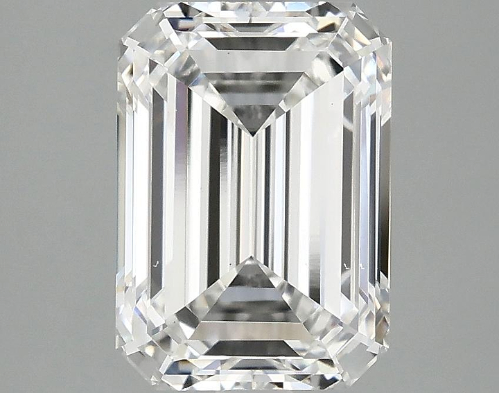 2.97 Carat Emerald Shaped Ideal Cut VS2 IGI Certified Lab Grown Diamond