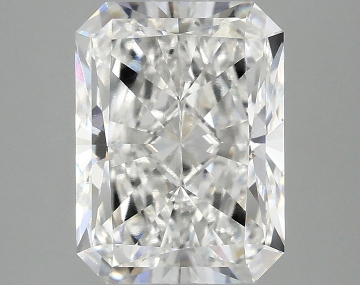 2.94 Carat Radiant Shaped Excellent Cut VVS2 IGI Certified Lab Grown Diamond