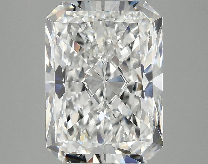 4.04 Carat Radiant Shaped Excellent Cut VVS2 IGI Certified Lab Grown Diamond