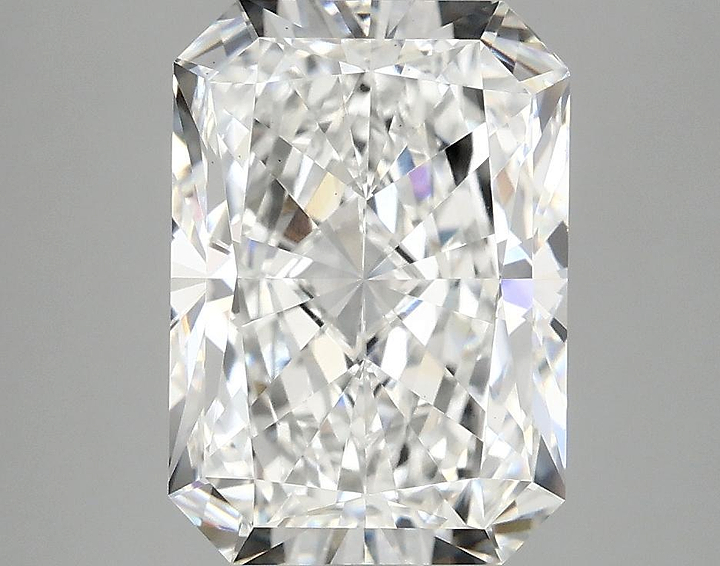 3.89 Carat Radiant Shaped Ideal Cut VS1 IGI Certified Lab Grown Diamond