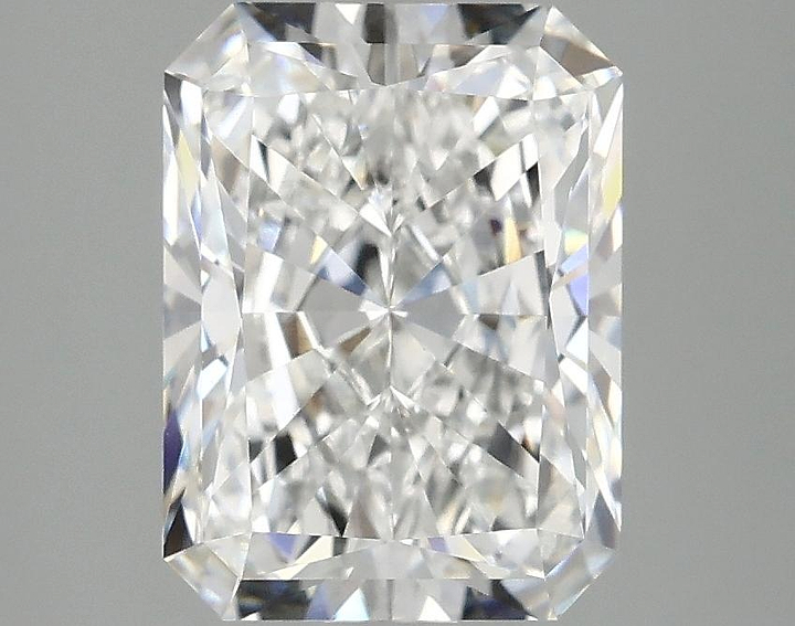 3.08 Carat Radiant Shaped Excellent Cut VVS2 IGI Certified Lab Grown Diamond