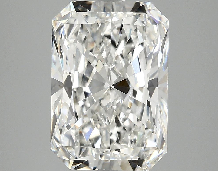 4.08 Carat Radiant Shaped Ideal Cut VVS2 IGI Certified Lab Grown Diamond