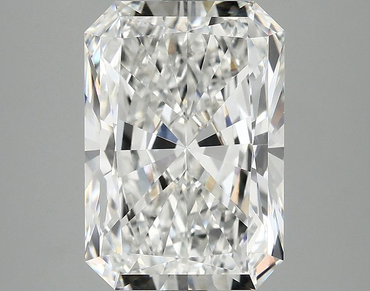 4.03 Carat Radiant Shaped Ideal Cut VS1 IGI Certified Lab Grown Diamond