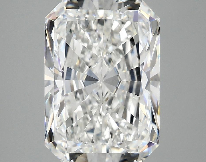 3.75 Carat Radiant Shaped Ideal Cut VVS2 IGI Certified Lab Grown Diamond