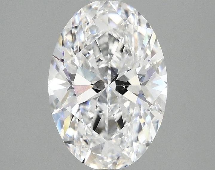 2.1 Carat Oval Shaped Ideal Cut VVS2 IGI Certified Lab Grown Diamond