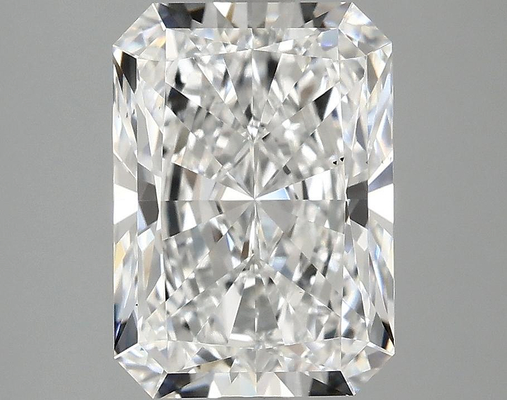 3.06 Carat Radiant Shaped Ideal Cut VS2 IGI Certified Lab Grown Diamond