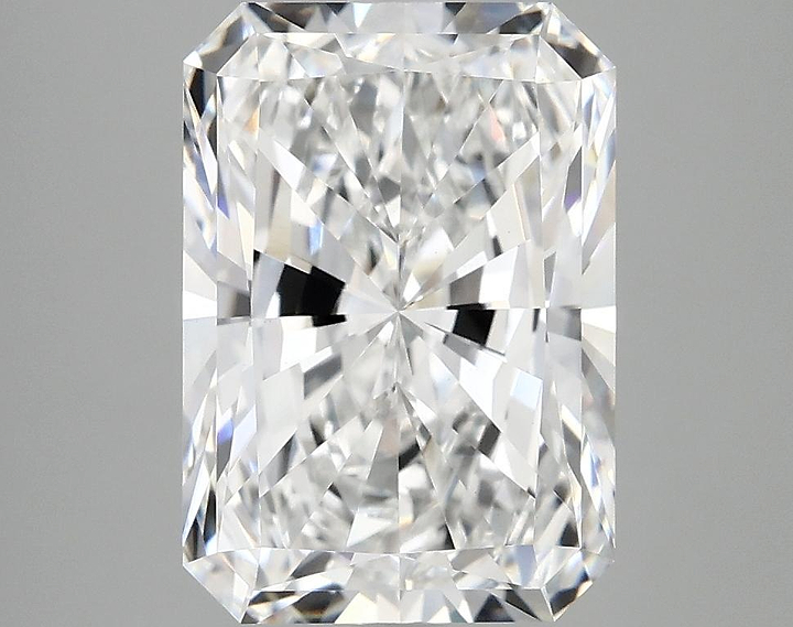 4.08 Carat Radiant Shaped Ideal Cut VVS2 IGI Certified Lab Grown Diamond