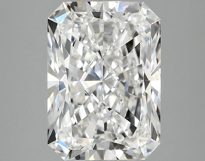 3.02 Carat Radiant Shaped Ideal Cut VVS2 IGI Certified Lab Grown Diamond
