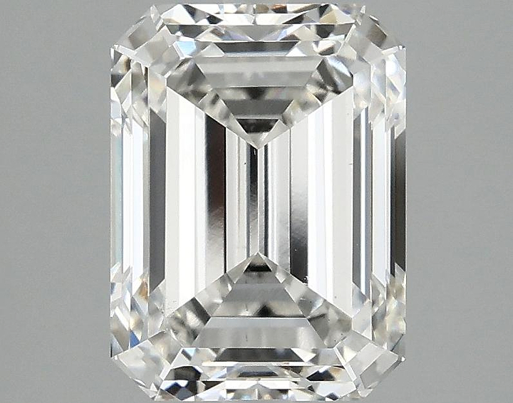 2.9 Carat Emerald Shaped Excellent Cut VS1 IGI Certified Lab Grown Diamond