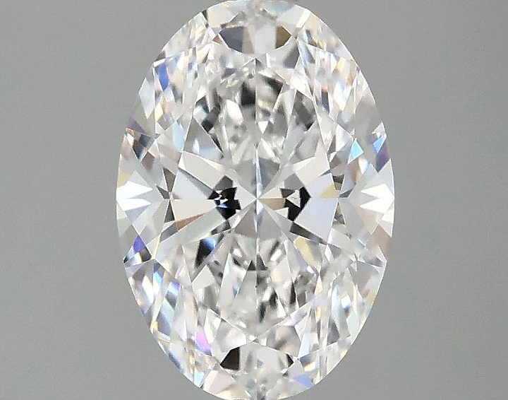 1.54 Carat Oval Shaped Ideal Cut VVS2 IGI Certified Lab Grown Diamond