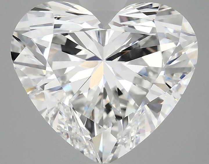 4.01 Carat Heart Shaped Ideal Cut VS1 IGI Certified Lab Grown Diamond