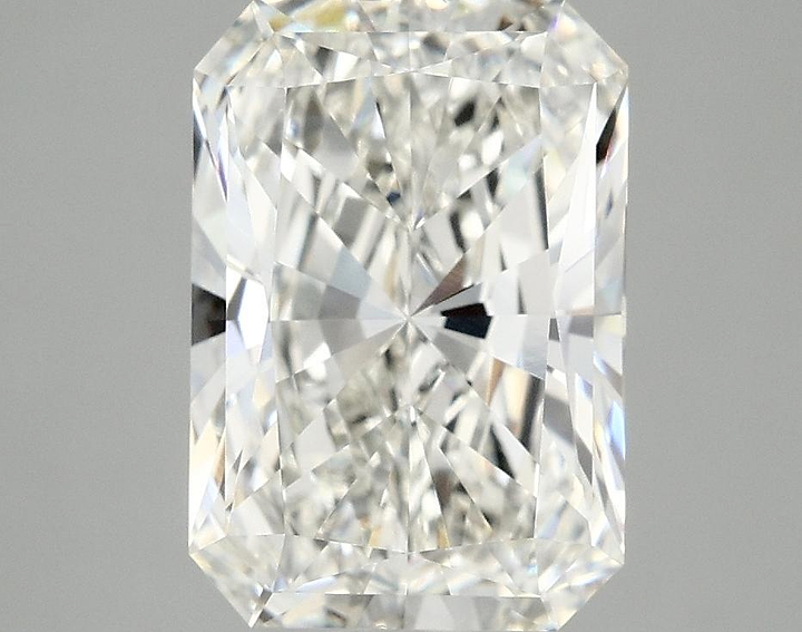 3.03 Carat Radiant Shaped Ideal Cut VVS2 IGI Certified Lab Grown Diamond