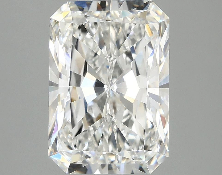 3.78 Carat Radiant Shaped Ideal Cut VVS2 IGI Certified Lab Grown Diamond