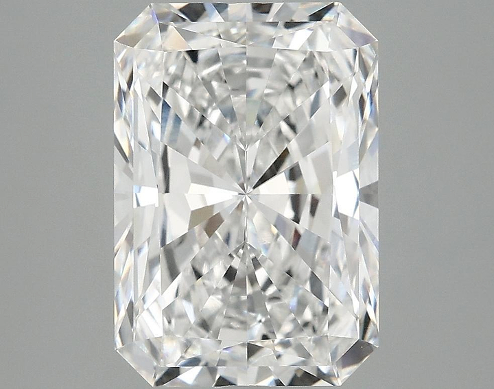4.03 Carat Radiant Shaped Ideal Cut VVS2 IGI Certified Lab Grown Diamond