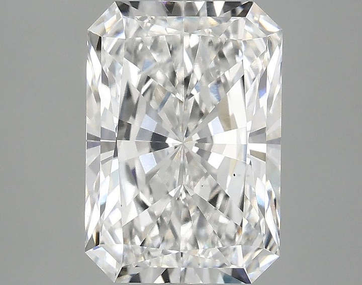3.08 Carat Radiant Shaped Ideal Cut VS1 IGI Certified Lab Grown Diamond
