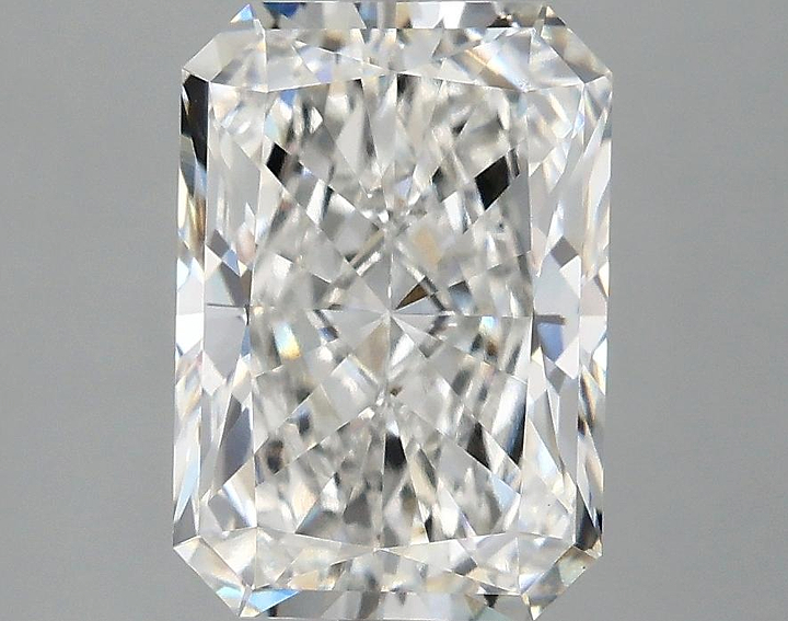 3.0 Carat Radiant Shaped Ideal Cut VS1 IGI Certified Lab Grown Diamond