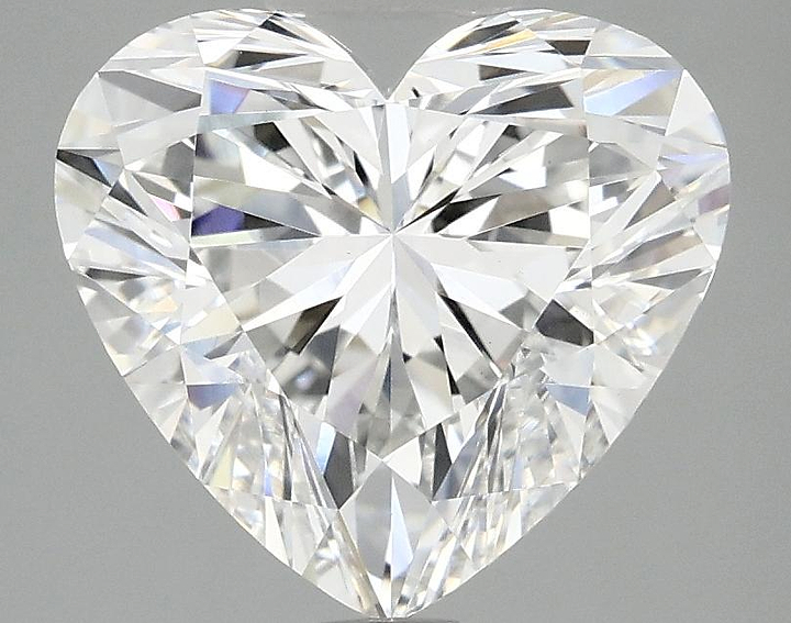 3.08 Carat Heart Shaped Ideal Cut VVS2 IGI Certified Lab Grown Diamond