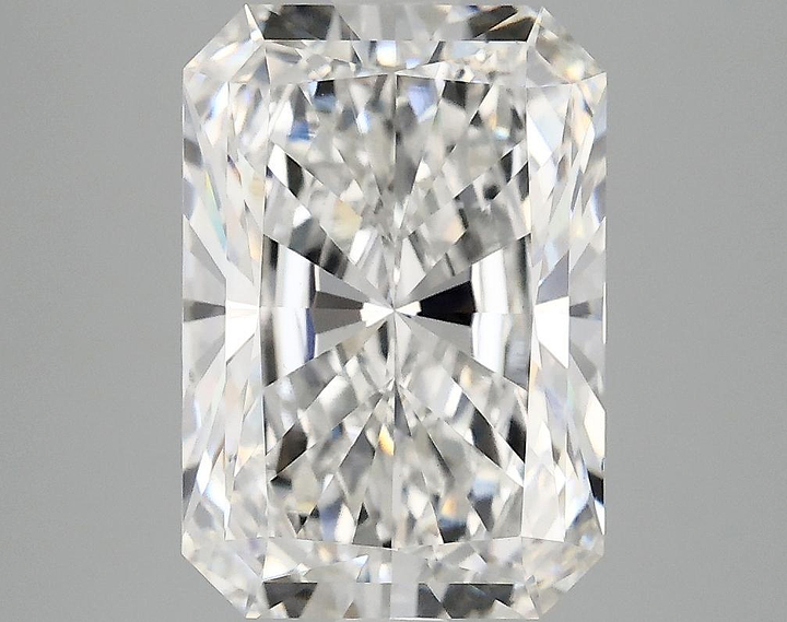 4.07 Carat Radiant Shaped Ideal Cut VS1 IGI Certified Lab Grown Diamond